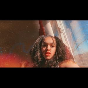 Meet your Posher, Dylanee